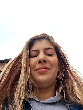 scarlett moore online show from 03-26-26, 04:12