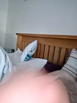 jonjoey123 online show from 04-24-26, 06:49