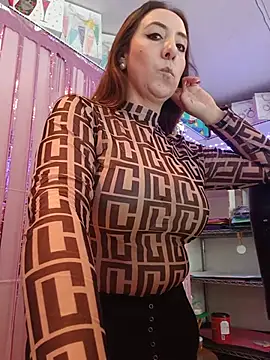Snapshot of Mia_Novikov chatting on 07-13-26, 06:00 Mia Novikov online show from 07-13-26, 06:00
