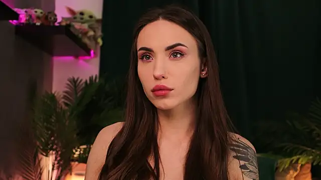 Snapshot of BabyYoda- chatting on 01-07-25, 11:03 BabyYoda- online show from 01-07-25, 11:03