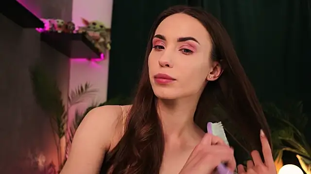 Snapshot of BabyYoda- chatting on 01-12-25, 09:51 BabyYoda- online show from 01-12-25, 09:51