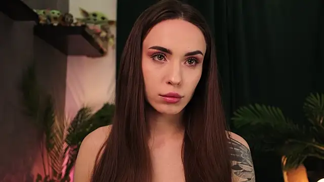 Snapshot of BabyYoda- chatting on 01-18-25, 12:57 BabyYoda- online show from 01-18-25, 12:57