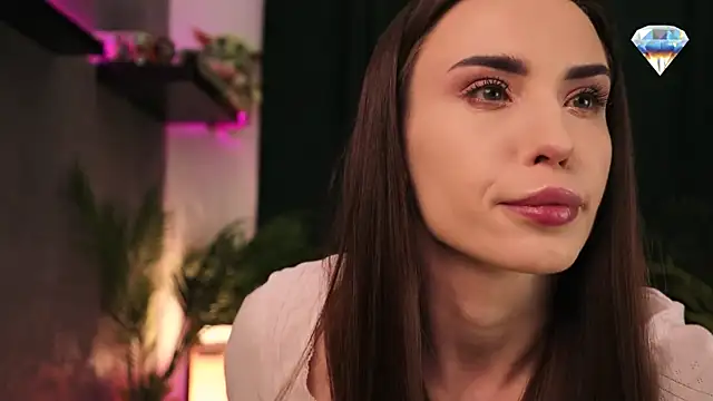 Snapshot of BabyYoda- chatting on 03-06-25, 09:14 BabyYoda- online show from 03-06-25, 09:14