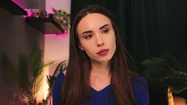 Snapshot of BabyYoda- chatting on 03-09-25, 09:57 BabyYoda- online show from 03-09-25, 09:57