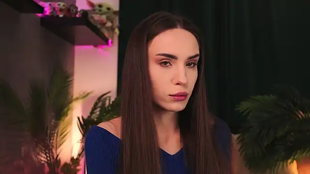 Snapshot of BabyYoda- chatting on 03-10-25, 04:07 BabyYoda- online show from 03-10-25, 04:07