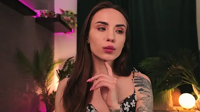 Snapshot of BabyYoda- chatting on 03-13-25, 03:33 BabyYoda- online show from 03-13-25, 03:33