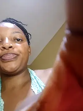 Snapshot of Miss_lisa- chatting on 06-27-26, 10:20 Miss lisa- online show from 06-27-26, 10:20