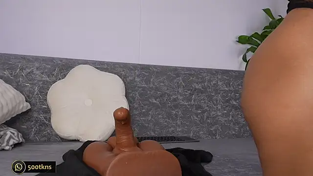 katie cruz online show from 11-21-25, 10:25