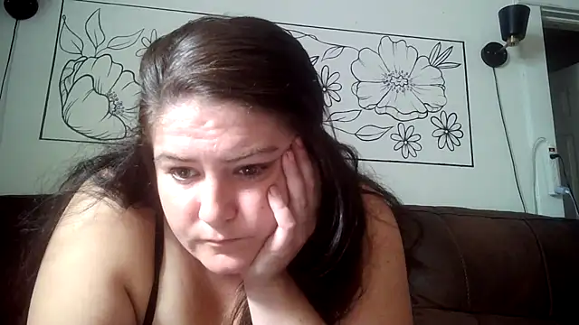 creativescholar1992 online show from 09-08-25, 06:51