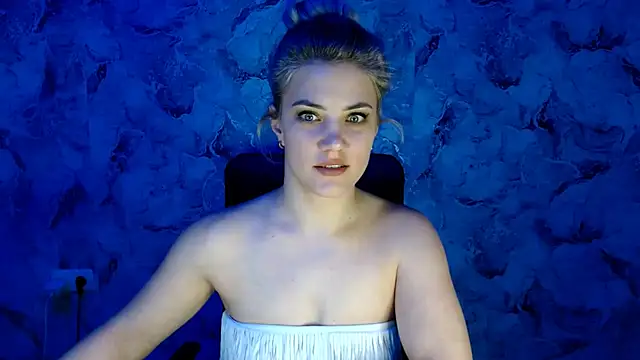 Snapshot of nika_gold1 chatting on 01-29-25, 06:18 nika gold1 online show from 01-29-25, 06:18