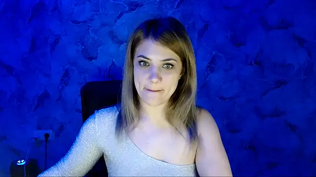 nika gold1 online show from 04-12-26, 03:17