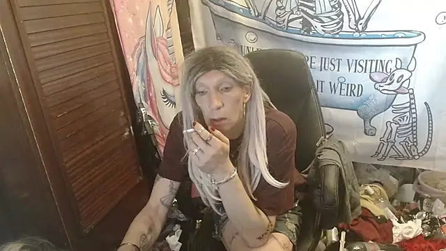 Ombeline1 online show from 04-03-26, 08:01