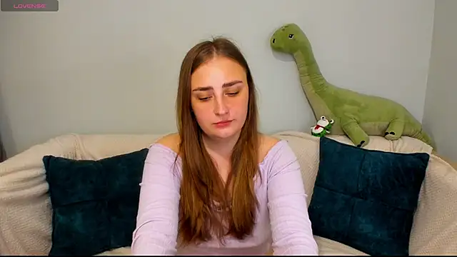 Snapshot of MilliStrii chatting on 06-20-26, 02:58 MilliStrii online show from 06-20-26, 02:58