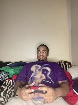 Snapshot of Elgrazonamor chatting on 12-19-24, 09:49 Elgrazonamor online show from 12-19-24, 09:49