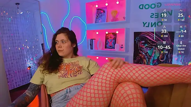 SophiePure online show from 02-19-26, 01:45