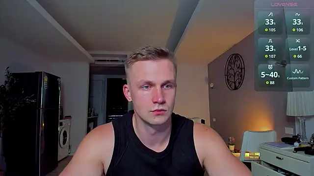 Samuel Andrew online show from 04-04-26, 04:44