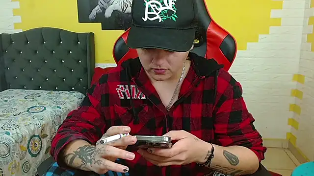 isabeautyx19 online show from 03-03-26, 05:57