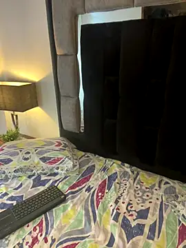 Bonnie vega online show from 11-12-25, 09:14