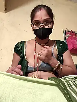 Snapshot of Hi_Radhika chatting on 01-30-25, 04:24 Hi Radhika online show from 01-30-25, 04:24