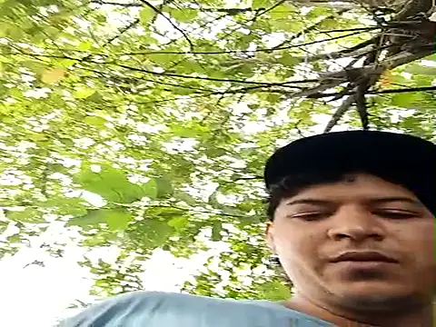 Snapshot of yoryisexi chatting on 11-20-25, 01:00 yoryisexi online show from 11-20-25, 01:00