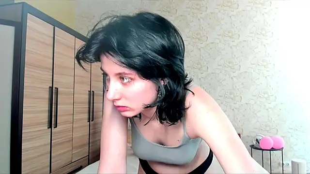 JulisSweet online show from 02-27-25, 01:28