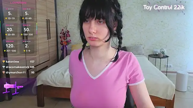 JulisSweet online show from 05-16-26, 10:47