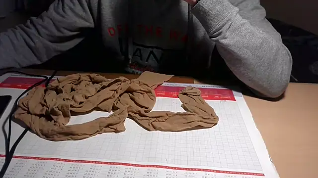 Snapshot of SissyStefanie chatting on 02-11-26, 04:56 SissyStefanie online show from 02-11-26, 04:56