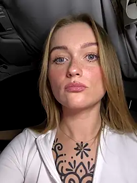 Goldloeckchen159 online show from 11-30-25, 04:44