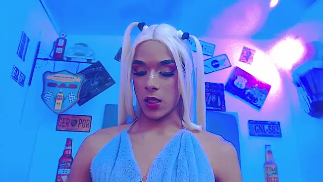 SARA VAL3NTINA  online show from 01-01-25, 01:05