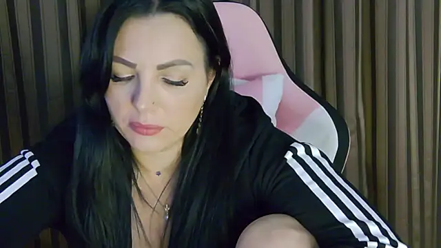 ReiyaRey online show from 02-09-25, 11:15