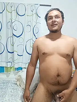 Snapshot of piton77 chatting on 03-03-25, 03:08 piton77 online show from 03-03-25, 03:08