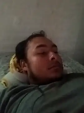 Snapshot of piton77 chatting on 03-04-25, 05:24 piton77 online show from 03-04-25, 05:24