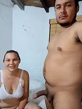 Snapshot of piton77 chatting on 11-03-25, 01:29 piton77 online show from 11-03-25, 01:29