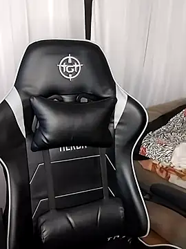 Japabaixinha online show from 03-11-25, 03:37