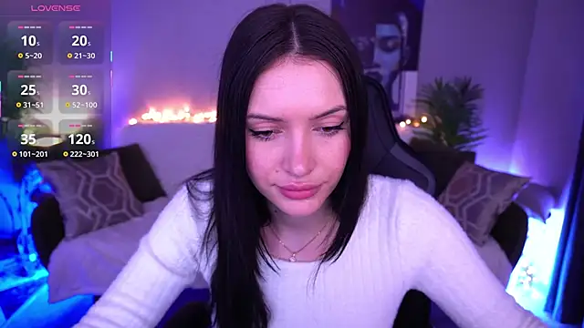 MilaSecrett online show from 03-28-26, 01:54