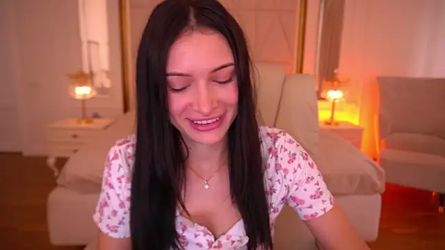 Snapshot of MilaSecrett chatting on 07-13-26, 06:27 MilaSecrett online show from 07-13-26, 06:27