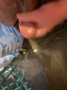 LivingLegend1978 online show from 12-22-24, 09:33