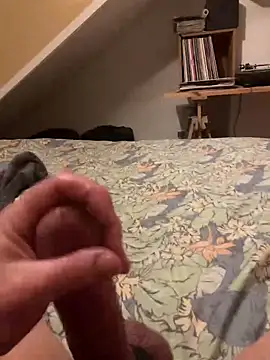 LivingLegend1978 online show from 01-22-25, 05:06