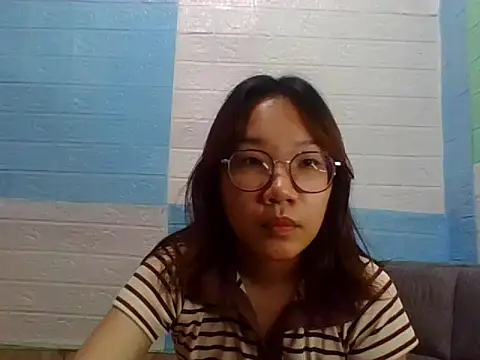 Snapshot of Nanoko chatting on 06-15-26, 04:42 Nanoko online show from 06-15-26, 04:42
