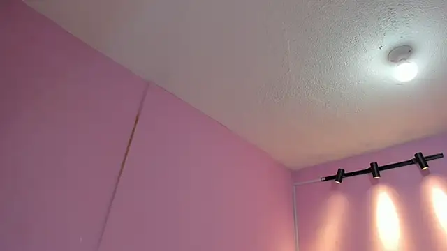 LoveQueen2 online show from 12-03-25, 12:03