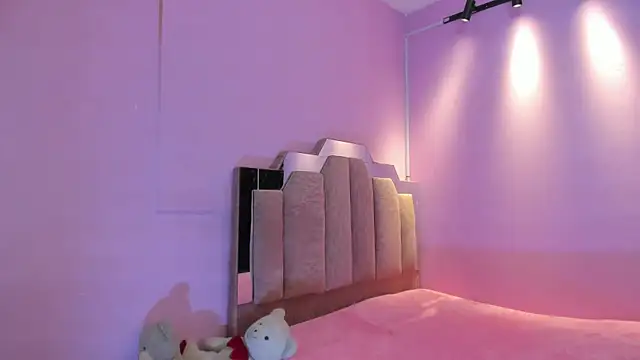 LoveQueen2 online show from 02-04-26, 11:49