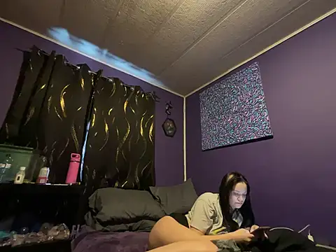 skinwalkingzombie online show from 02-07-25, 06:13