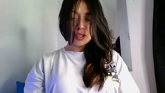 Snapshot of katherodriguezx chatting on 06-08-26, 08:31 katherodriguezx online show from 06-08-26, 08:31
