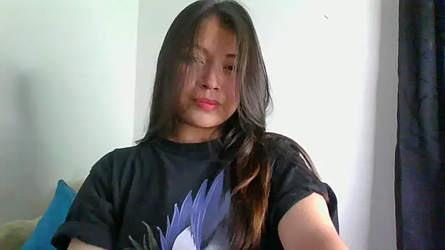 Snapshot of katherodriguezx chatting on 06-29-26, 10:32 katherodriguezx online show from 06-29-26, 10:32