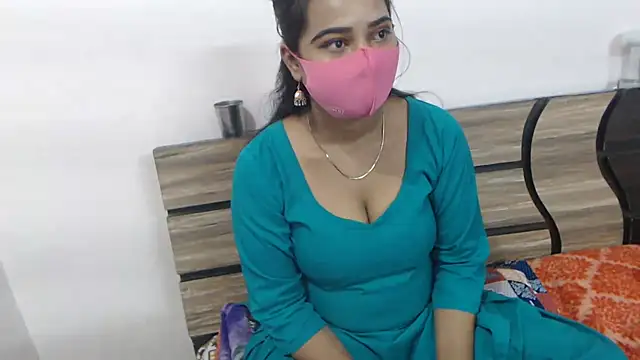 Snapshot of wildbabes chatting on 07-19-26, 05:16 wildbabes online show from 07-19-26, 05:16