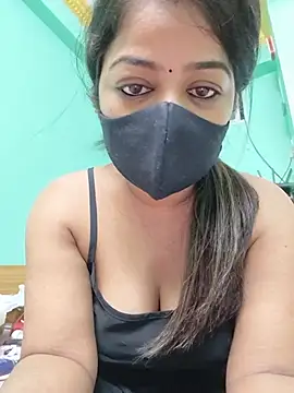 Snapshot of Monalisa_Singh chatting on 05-25-26, 07:42 Monalisa Singh online show from 05-25-26, 07:42