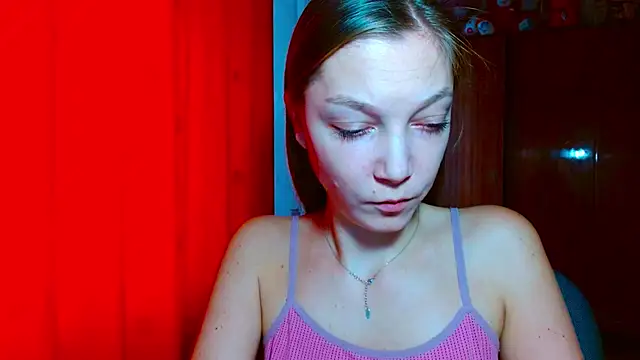 EmillyPlay online show from 12-16-25, 08:08