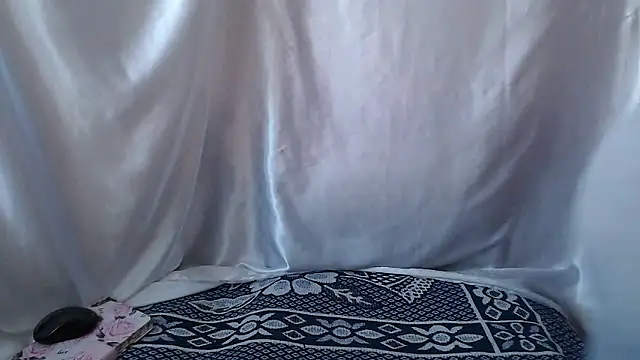 Snapshot of Burberrry_ chatting on 01-17-26, 07:02 Burberrry online show from 01-17-26, 07:02