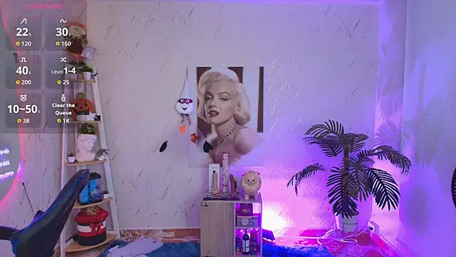 Snapshot of SALOOMEE__ chatting on 02-17-26, 11:18 SALOOMEE online show from 02-17-26, 11:18