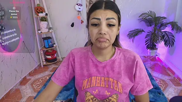 Snapshot of SALOOMEE__ chatting on 02-22-26, 02:26 SALOOMEE online show from 02-22-26, 02:26